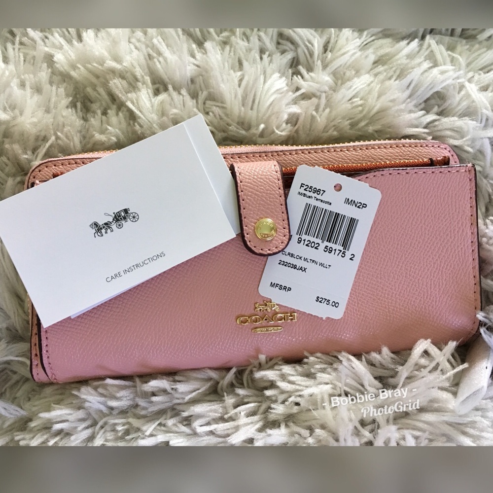 🆕 Authentic Coach Color-block Wallet - Picture 3 of 4
